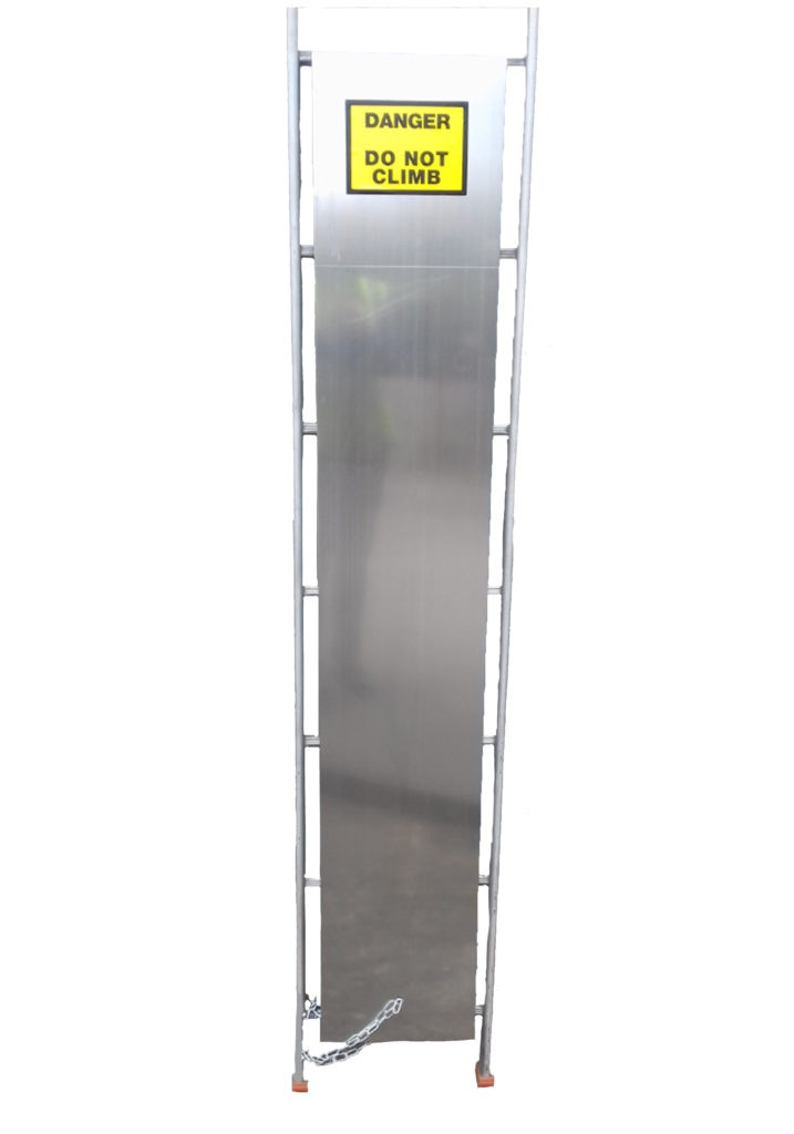 Ladder Guards manufactured from lightweight aluminium - TRAD UK